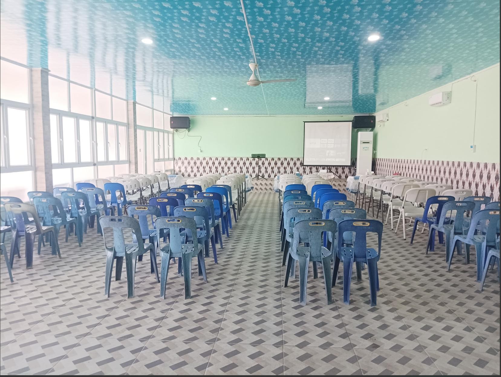 Ruang Meeting Mega Nasional